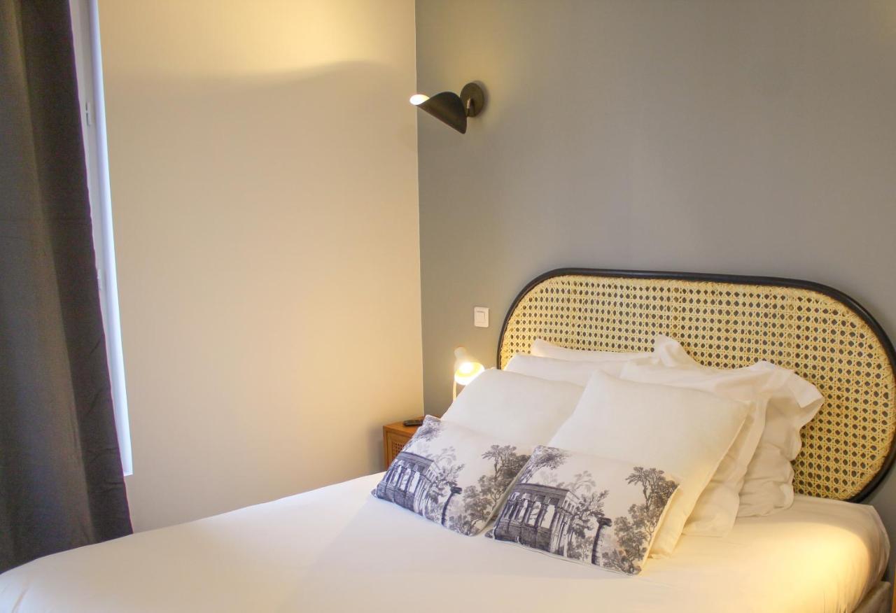 Logis Hotel & Restaurant Du Sauvage La Ferte-Gaucher Phòng bức ảnh