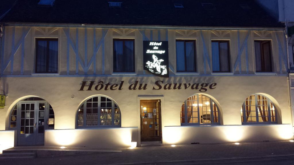 Logis Hotel & Restaurant Du Sauvage La Ferte-Gaucher Ngoại thất bức ảnh